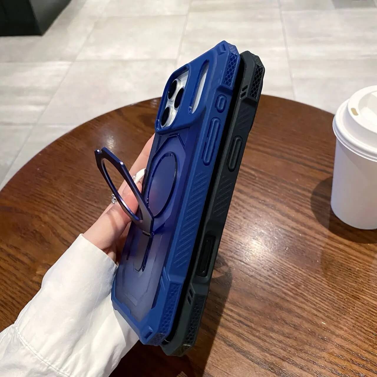 Matte Armor MagSafe Case