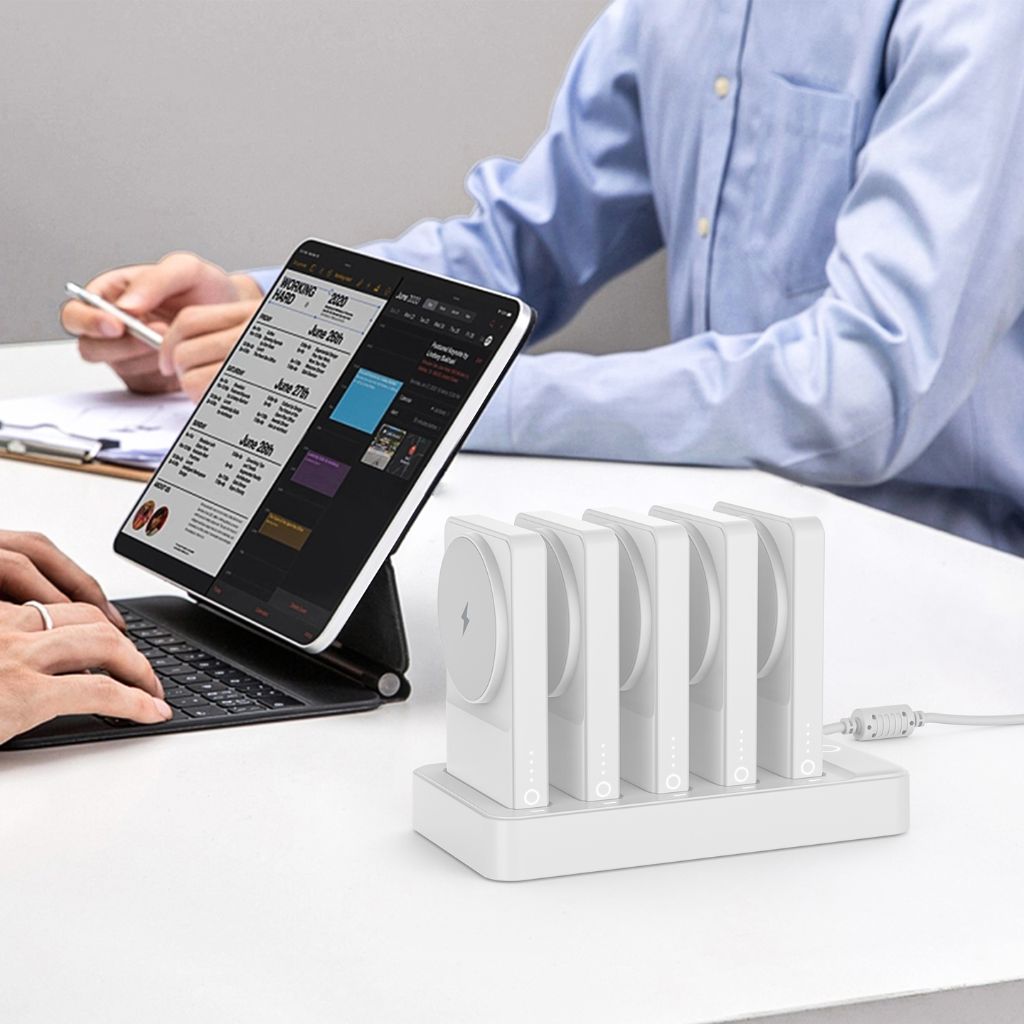 EVOLVED® MagBank Station